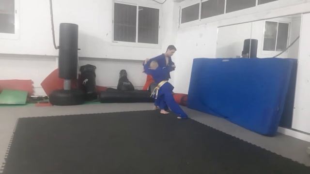 Мой бой на дзюдо :) Потивник на 5 лет старше меня :) смотреть онлайн
