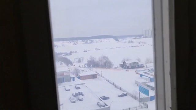 Я Москвич. Нашёл квартиру в соседнем городе. Денег не хватает, но вид и планировка потрясающие. смотреть онлайн