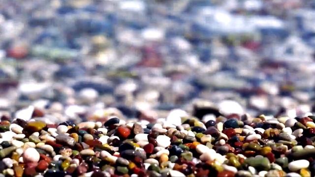 Шелест волны для медитации и релакса. Звук прибоя и музыки просто завораживает. смотреть онлайн