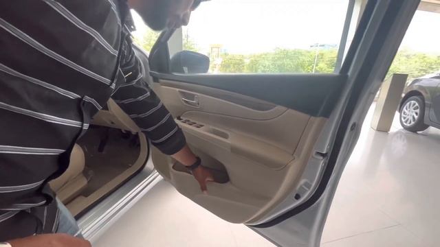Maruti Suzuki Ciaz Sigma Base Model 2023 Review | Shyam Kumawat | смотреть онлайн