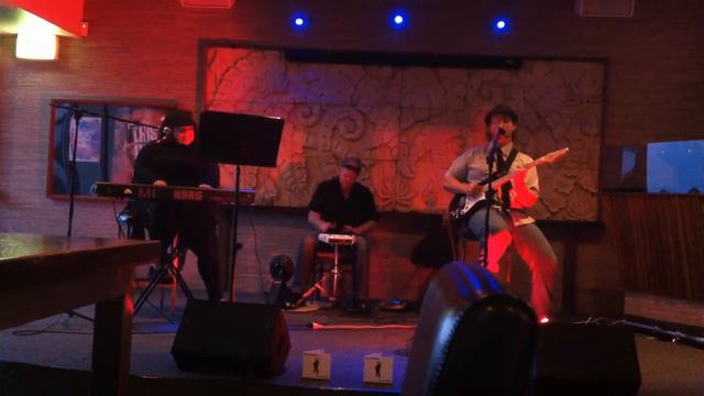 Red House (Hendrix) by Mohini Cox and Dave Murray смотреть онлайн