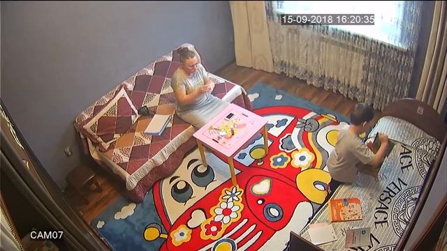 Видеонаблюдение в квартире за няней.Просмотр online с телефона смотреть онлайн