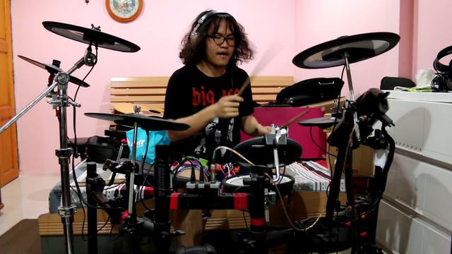 แป๊ะ Syndrome - เสียงเพลงในใจฉัน SPF Drum Cover смотреть онлайн
