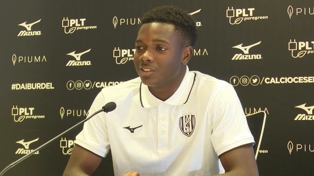 La presentazione di Yabre e Pierini смотреть онлайн