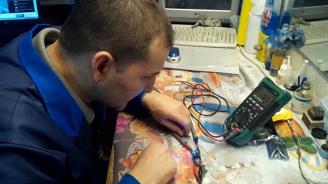 регулируемый стабилизатор напряжения на 3а