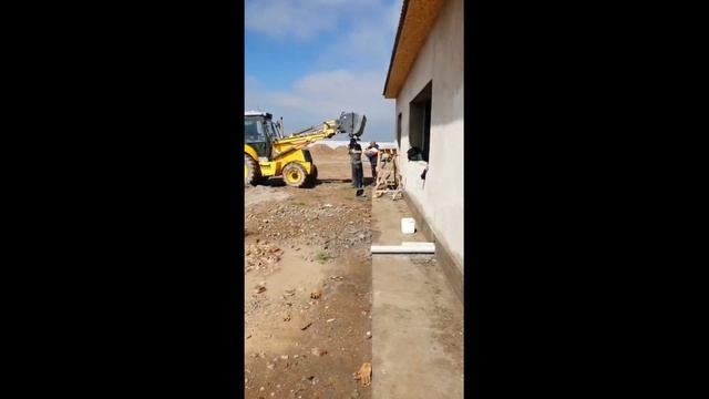 Бетоносмесительный ковш Mixer8 в работе