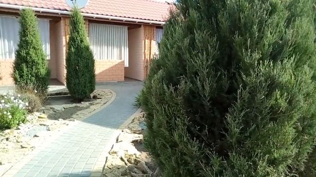Обзор мини пансионата Глазурь.Часть первая.Черное море.Лазурное. смотреть онлайн
