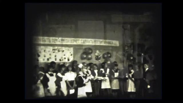 последний звонок в 12 школе смотреть онлайн