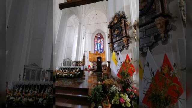 костел Пресвятой Девы Марии или Марьяцкая Базилика (Bazylika Mariacka) смотреть онлайн