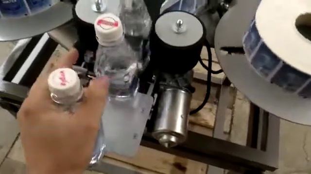 Этикетировочное оборудование. Для нанесения двух этикеток одновременно смотреть онлайн