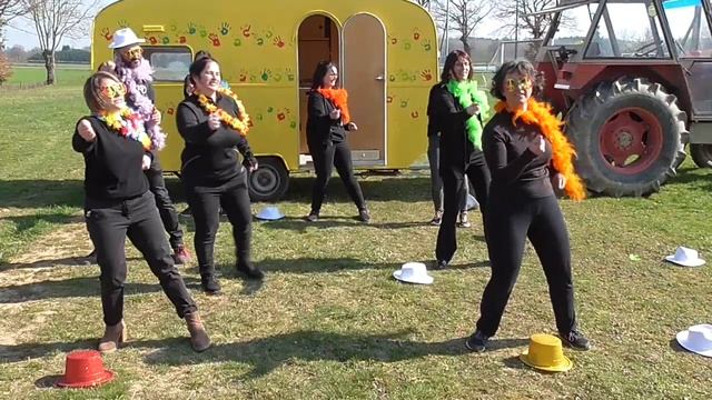 Flashmob 2021 (ECOLE DE CHAMBLET) смотреть онлайн