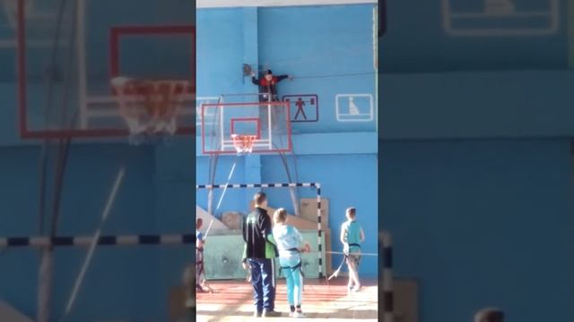 Женька. Секция туризма. Самые первые небольшие результаты. смотреть онлайн
