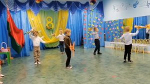 Танец с самолетами (средняя группа)