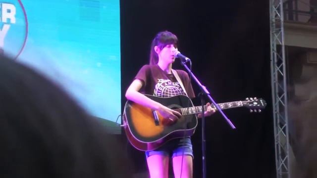 Tessa Violet - Tennessee - Summer in the City смотреть онлайн