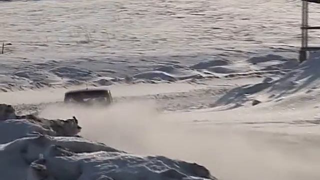 23 февраля 2013. Автогонщик смотреть онлайн