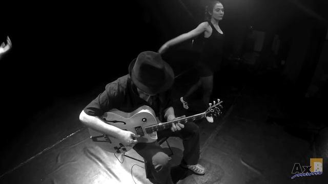 Alex Blanco interpreta "Setembro" смотреть онлайн