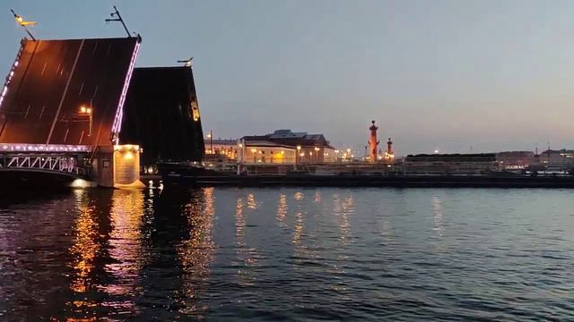 Белые ночи в Петербурге. смотреть онлайн