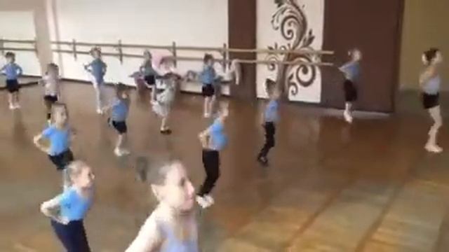 Ёжики танец репетиция 1 смотреть онлайн