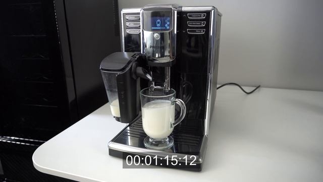 Test ekspresu do kawy Philips 5000 LatteGo EP5330/10 смотреть онлайн
