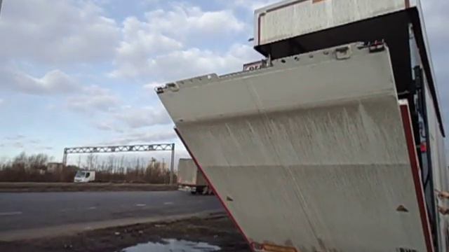 Перевозка Ренж Ровера закрытым автовозом www.atek-trans.ru. Часть 1 смотреть онлайн