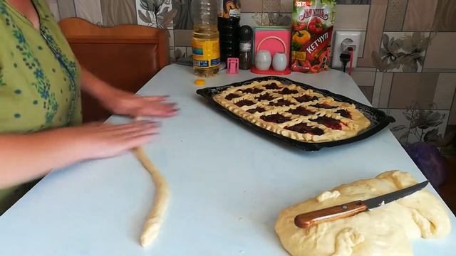 Стряпаем пирог со смородиной, чистка плиты))