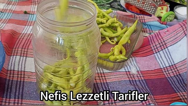KIŞ TURŞULARI TARİFLERİ BAŞLASIN ARTIK 💯 Kışlık Rendelenmiş Domates İle Karışık Biber Turşusu