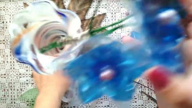 Букетики в сад. Из донышек ПЭТ бутылки. смотреть онлайн