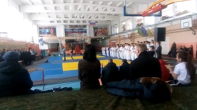 Начало турнира по дзюдо в марьяновском районе смотреть онлайн