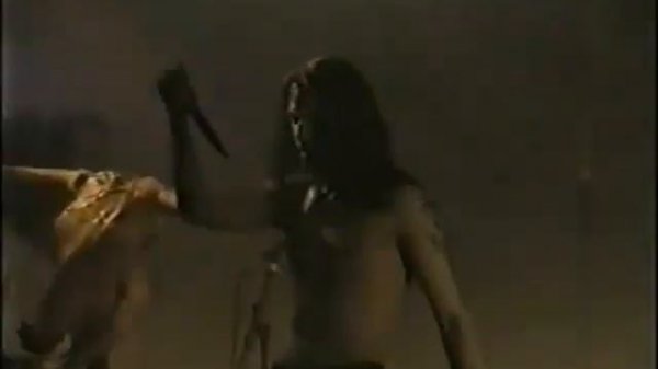 Mayhem - Maniac cuts Himself on stage ( Live in the East Club, Bischofswerda - Germany 1997 )