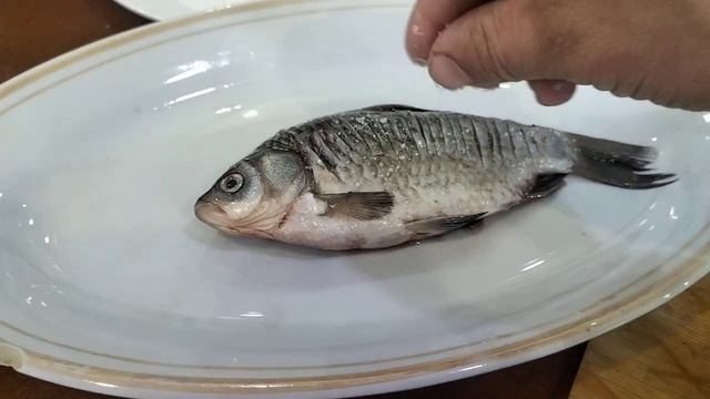 Жареный карась без костей,секрет моего деда! смотреть онлайн