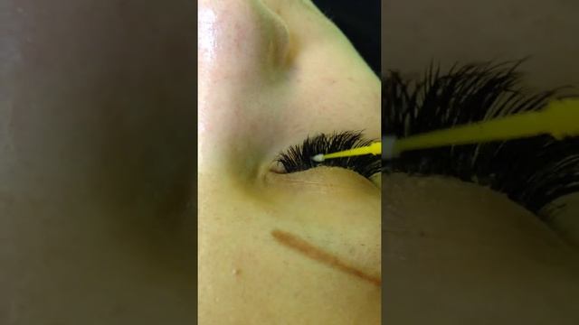 Последствия некачественного наращивания ресниц смотреть онлайн