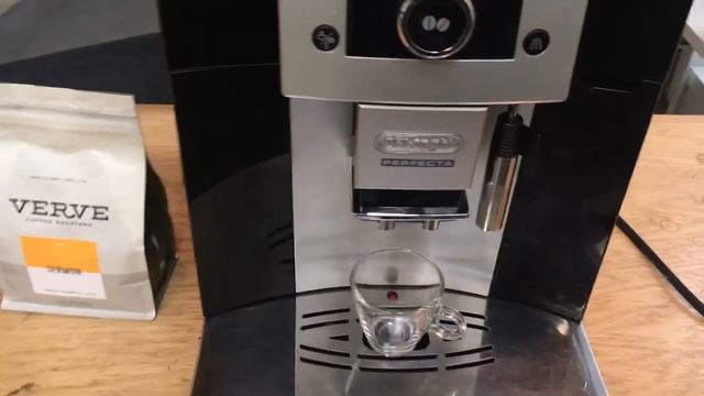 Delonghi Perfecta Test 1299- Leaking spout смотреть онлайн