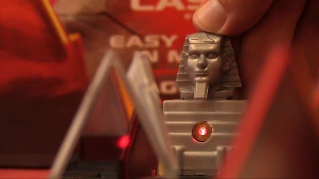 Khet 2.0 Laser Game from Creative Kidstuff смотреть онлайн