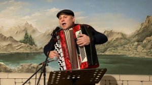 Арип Абдулхаликов на баяне 2020г.