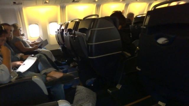 Start z lotniska Szeremietiewo w Moskwie-Boeing 767 bisness class смотреть онлайн