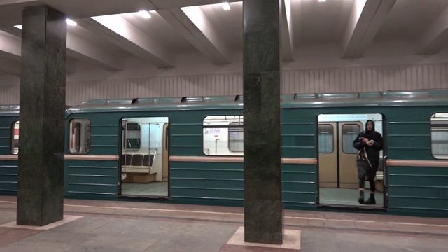 81-717/714 номерные на станции Преображенская Площадь, Москва смотреть онлайн