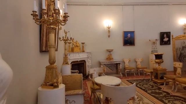 в Эрмитаж без билетов. Роскошный дворец был у царей! Мукбанг в эрмитаже, что можно там поесть смотреть онлайн