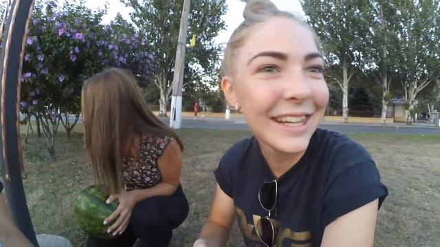VLOG: СКВИРТ АРБУЗИКА В ЛИЦО смотреть онлайн