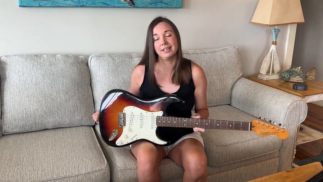 Squier Classic Vibe '60s Stratocaster | My "Travel" Guitar смотреть онлайн