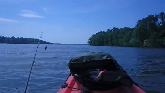 Jazzy's First Time Kayaking смотреть онлайн