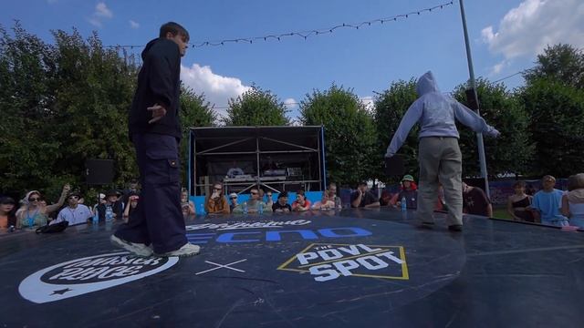 Danilov vs Pelageya ★ 1/16 Hip Hop Solo ★ Движение Battle на VK Fest Москва смотреть онлайн