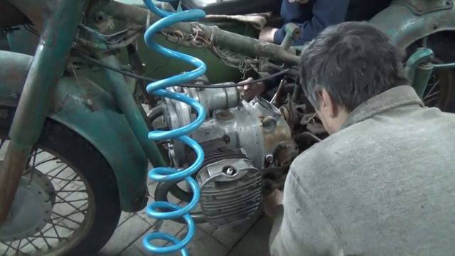 Ремонт мотоцикла К -750 М ,ч №1 ,снимаем двигатель. смотреть онлайн