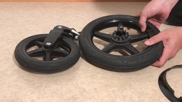 How to Swap Out Hubcaps on a Bugaboo Fox / Fox2 смотреть онлайн