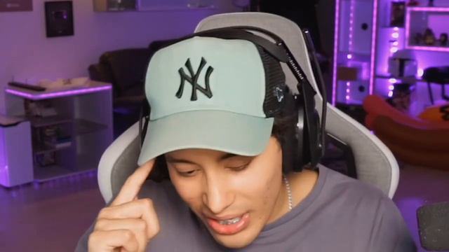 La razon por la que banearon a late de booyah смотреть онлайн