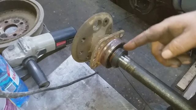Замена редуктора заднего моста и подшипников полуоси на Ваз 2106 смотреть онлайн
