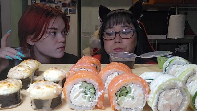 Мукбанг | Суши и Роллы | Обжор Асмр смотреть онлайн