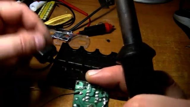 Доработка тройника -переходника для прикуривателя смотреть онлайн