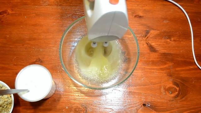 ПЛЮШКИ ВОЗДУШНЫЕ. Печенье с начинкой. Белковый крем. Рецепт печенья. смотреть онлайн