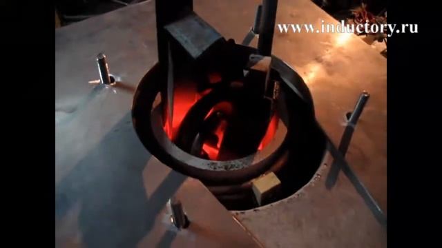 ИПП-80 - Транзисторная индукционная печь на 40кг стали, 70кг цветного металла. смотреть онлайн