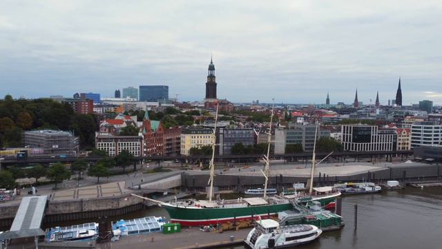 HAMBURG! TOP 5 places to visit in the most beautiful German City. Indian in Germany. смотреть онлайн